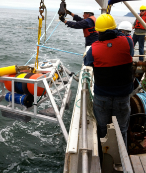 Lowering sensing instrument to FORCE seabed